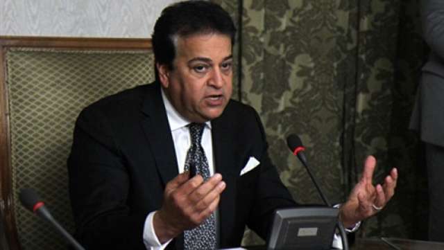 الدكتور خالد عبد الغفار وزير التعليم العالي والبحث العلمي