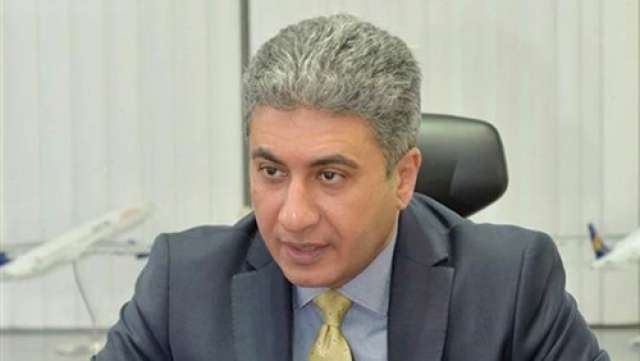  شريف فتحي، وزير الطيران