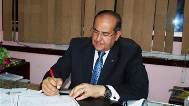  الدكتور أيمن عبدالمنعم، محافظ سوهاج