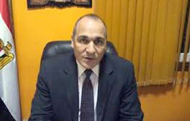 محمد عطية، وكيل الوزارة، ووكيل مديرية التربية والتعليم بالقاهرة