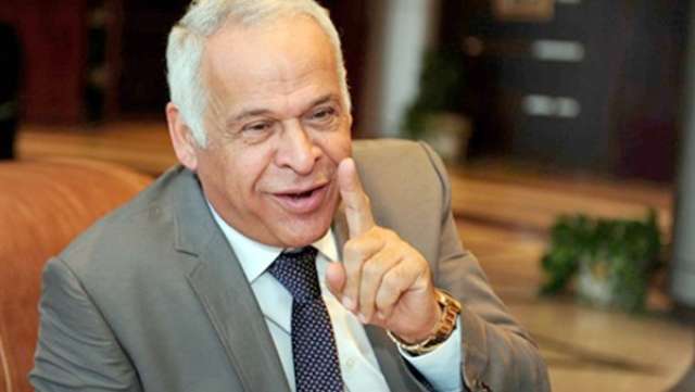 النائب محمد فرج عامر رئيس لجنة الصناعة بمجلس النواب