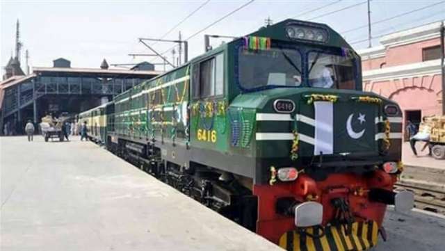 قطارات الركاب في باكستان