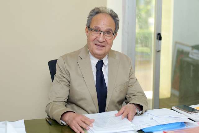 الدكتور محمد العزازي رئيس جامعة مصر للعلوم والتكنولوجيا