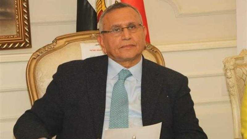 «الوفد»: اهتمام السيسي باقتراح الإشراف القضائي الكامل يؤكد حرصه على نزاهة الانتخابات