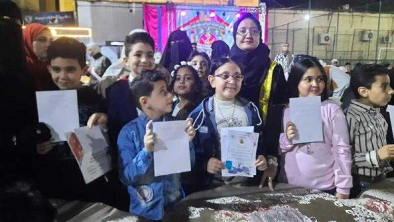 تكريم الطلاب حفظة القرآن الكريم والفائزين بالمسابقة الدينية فى بورسعيد