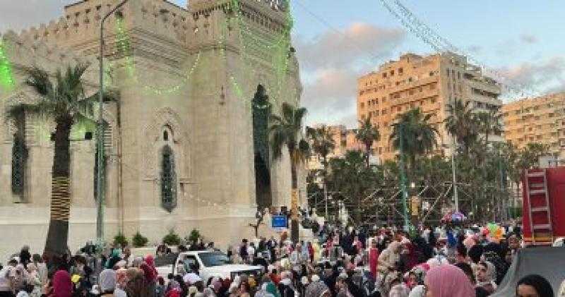 معهد الفلك يعلن أيام الإجازات الرسمية خلال عيد الأضحى وموعد صلاة العيد