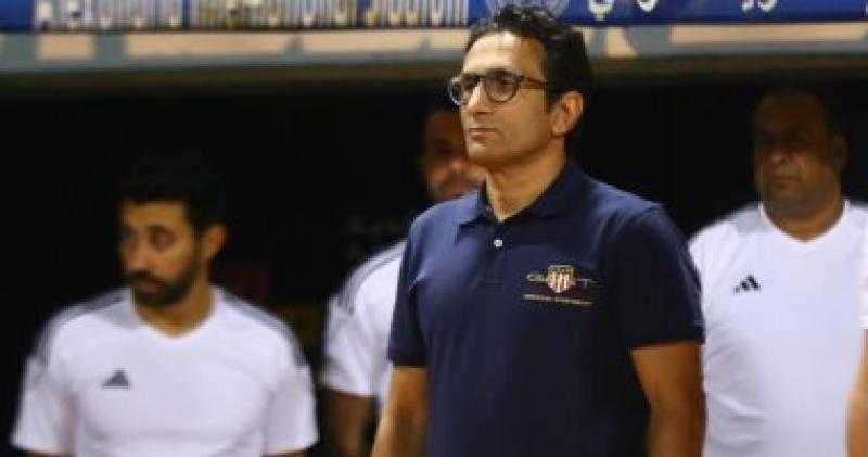 أحمد سامى يمنح لاعبى سموحة 3 أيام راحة بعد التعادل مع سيراميكا