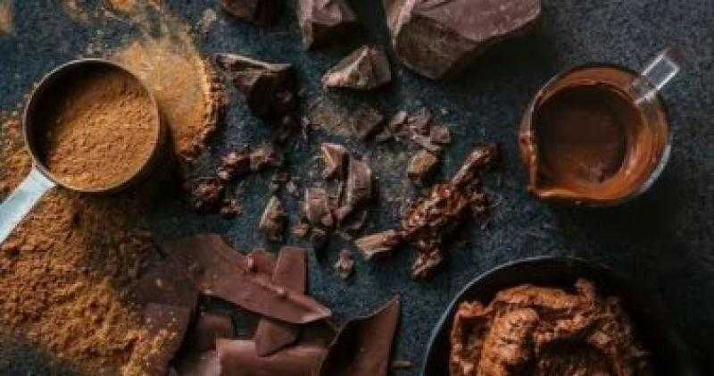 الشيكولاتة الداكنة تطيل عمرك وتمنع الإصابة بأمراض القلب والسكري