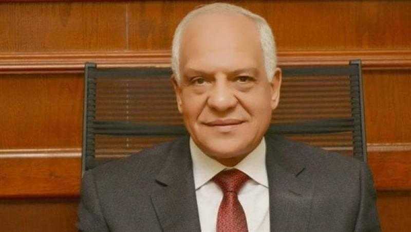 محافظ الجيزة يعتمد حركة تنقلات نواب رؤساء المراكز والمدن