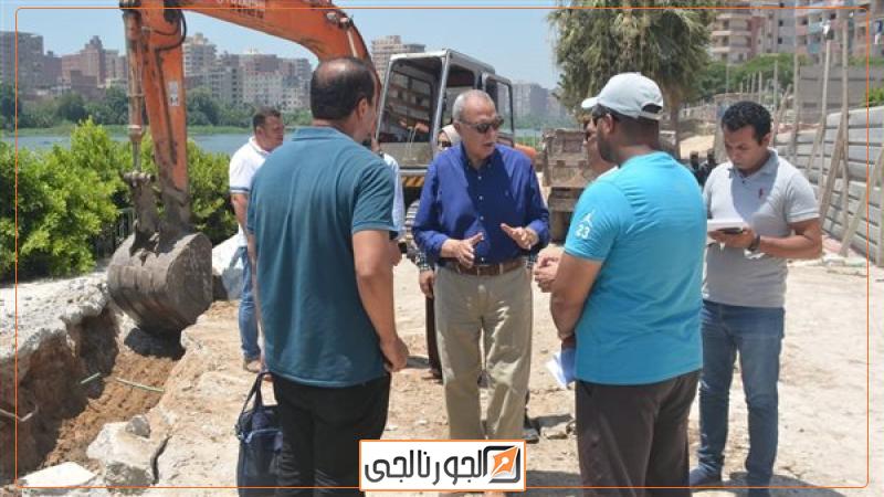 محافظ القليوبية يتفقد إنشاء ممشى أهل مصر بكورنيش النيل ببنها