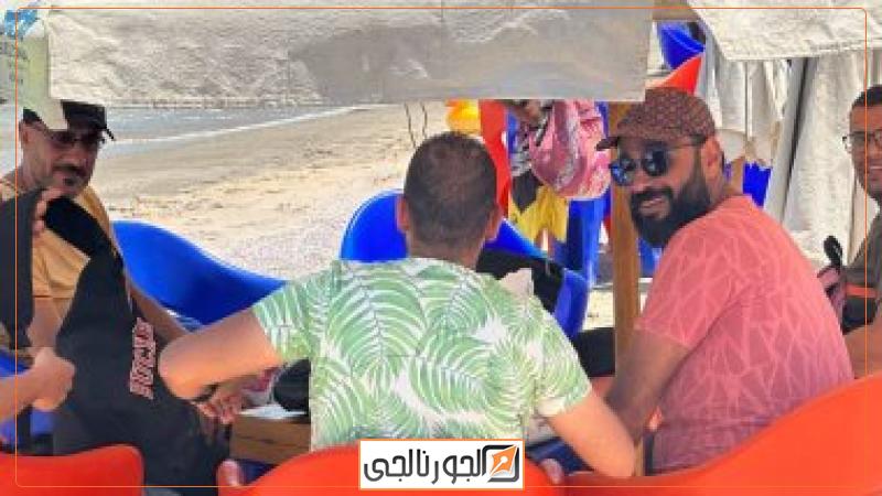 توافد المواطنون على شاطئ بورسعيد