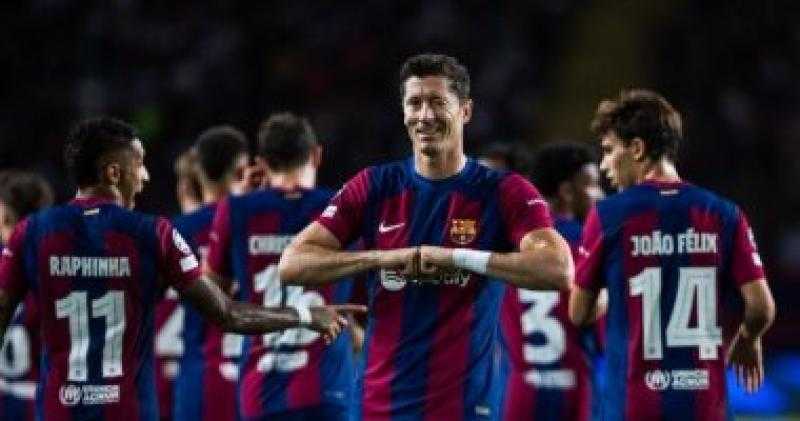 ليفاندوفسكي على رأس تشكيل برشلونة المتوقع أمام سيلتا فيجو