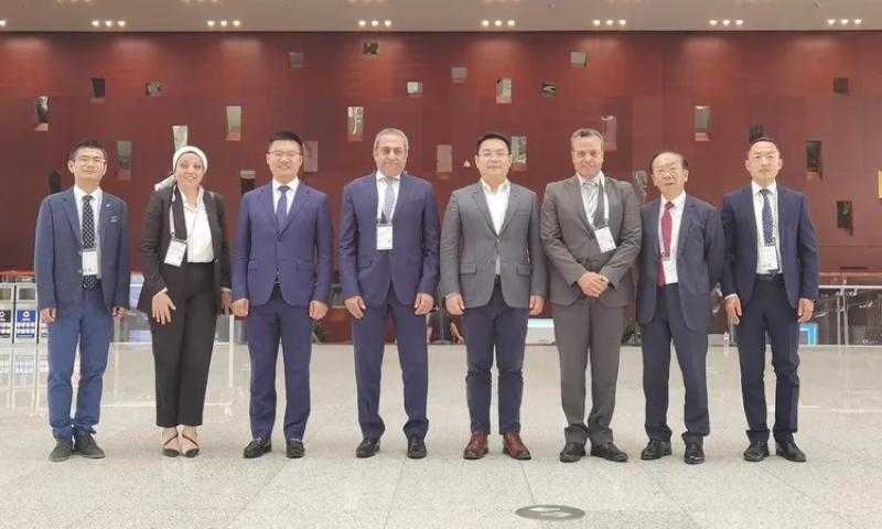 هواوي الصينية تبحث إنشاء مقر لها بالعاصمة الإدارية الجديدة
