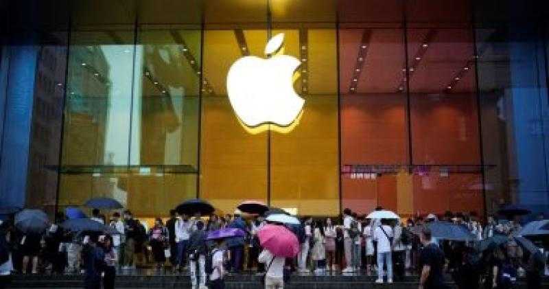 بعد مشكلة ”ارتفاع درجة الحرارة”.. iPhone 15 يواجه مشاكل أخرى