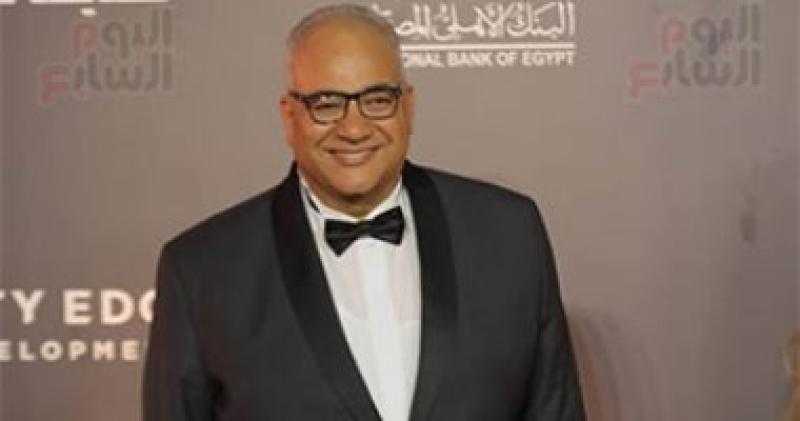 بيومي فؤاد يبدأ تصوير فيلم ”وقت إضافي” الأسبوع المقبل