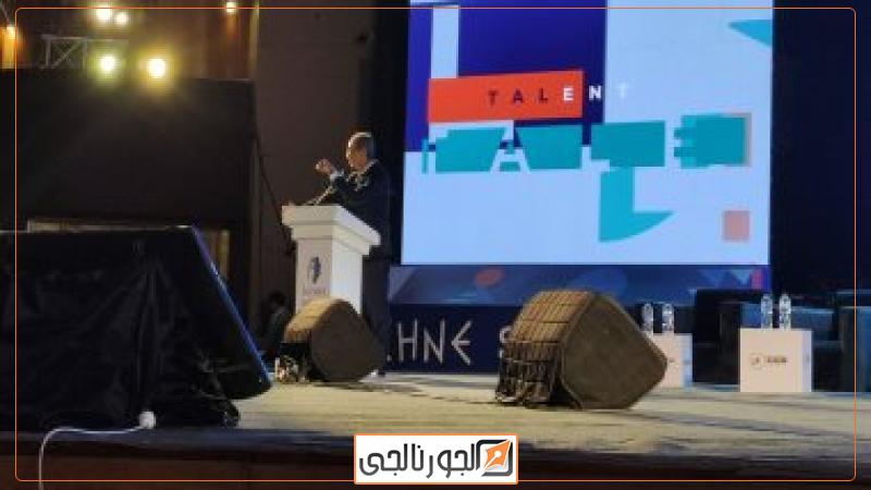 الدكتور عمرو طلعت وزير الاتصالات وتكنولوجيا المعلومات