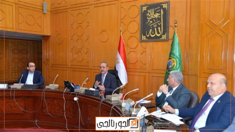 جانب من الاجتماع، فيتو