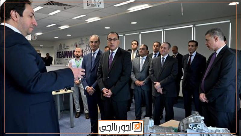 رئيس الوزراء يتفقد شركة فاليو العالمية