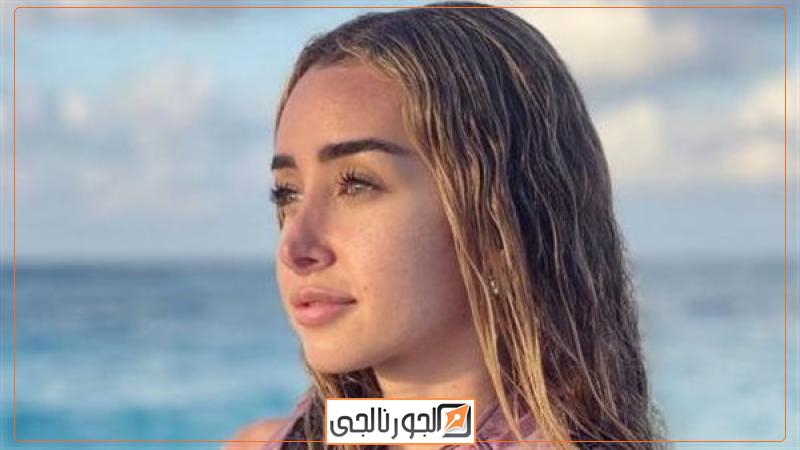 هنا الزاهد