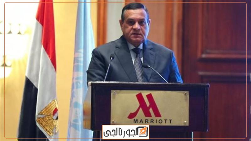 اللواء هشام آمنة وزير التنمية المحلية