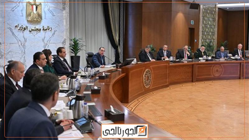 رئيس الوزراء يلتقى رؤساء اللجان البرلمانية