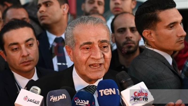 إلغاء الإجازات.. وزير التموين يعلن خطة حل أزمة السكر في الأسواق