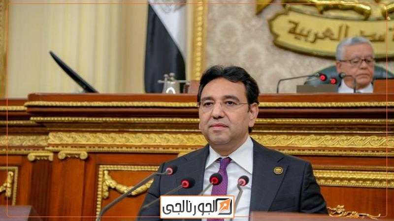 ايمن محسب