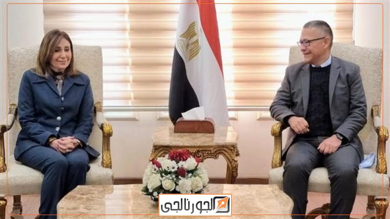 وزيرة الثقافة تستقبل نظيرها الفنزويلي