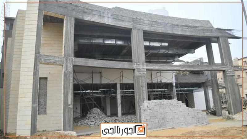 سير الأعمال في إنشاء مركز خدمات مصر
