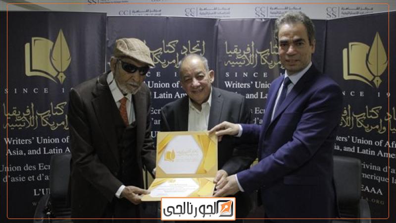 تكريم الروائي محمد المنسي قنديل