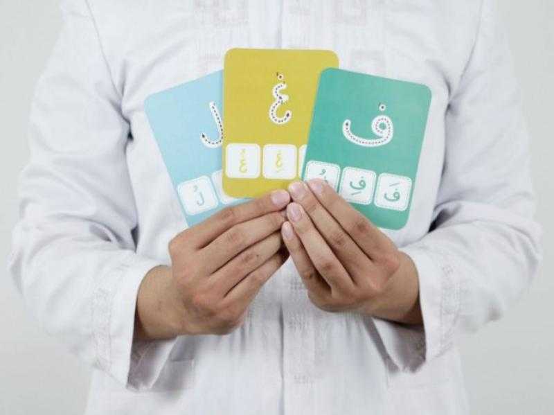 تعليم الأطفال الحروف والألوان: خطوات إبداعية لتعلم ممتع