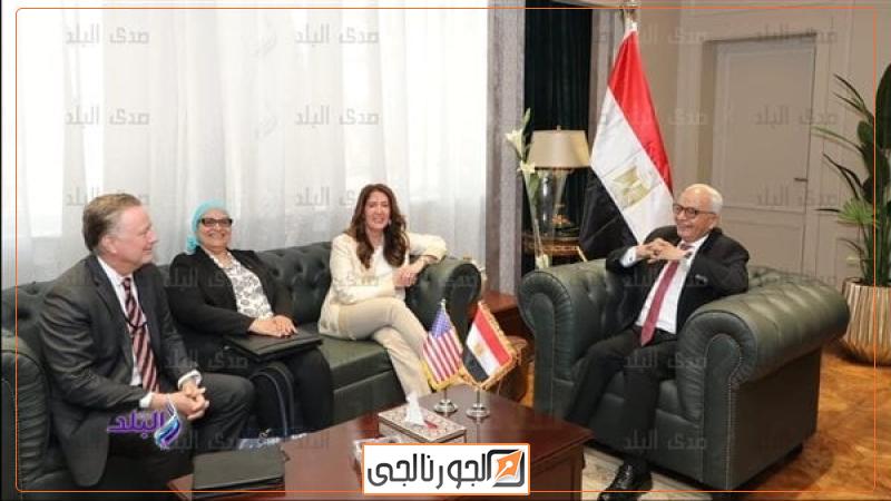 جانب من اللقاء