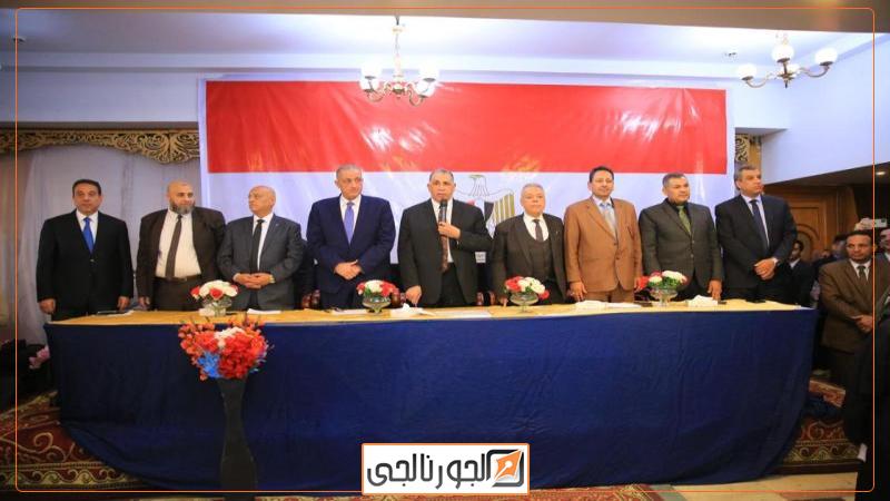 نقيب المحامين