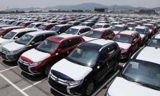 انخفاض أسعار السيارات الجديدة والمستعملة بنسبة 15% مع توفر الدولار
