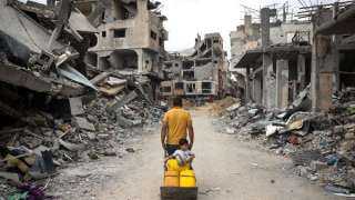 بلومبرج: حماس تدرس اتفاق وقف إطلاق النار بروح إيجابية