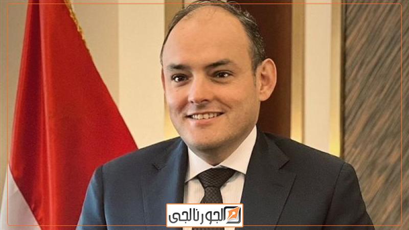 وزير التجارة و الصناعة