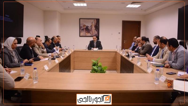 اجتماع نائب وزير الصحة،فيتو