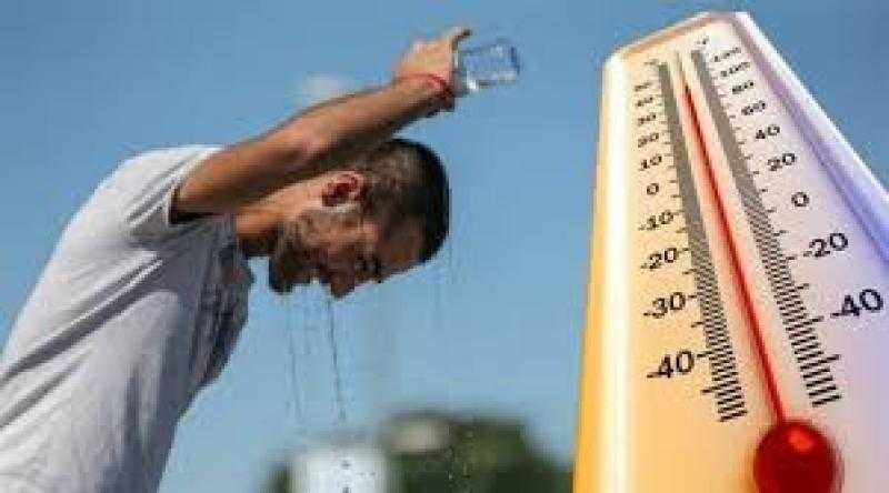 ذروة ارتفاع درجات الحرارة 72 ساعة.. الأرصاد تكشف طقس الأيام المقبلة قبل عودة الانخفاض