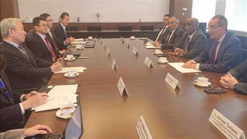 وزير الاتصالات يبحث مع رئيس وكالة ”جايكا” التعاون المشترك