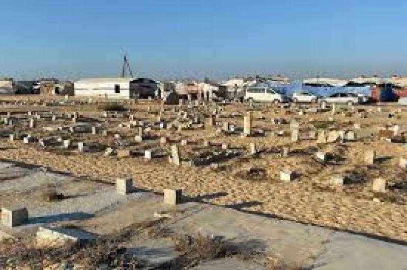 الاحتلال الإسرائيلية dسرق جثامين شهداء من المقبرة التركية فى غزة