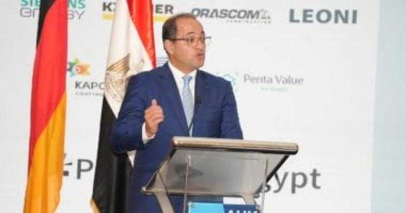 المالية: الاقتصاد المصرى يتحسن بصورة أكثر تنوعا وشمولا واستهدافا للتصنيع والتصدير