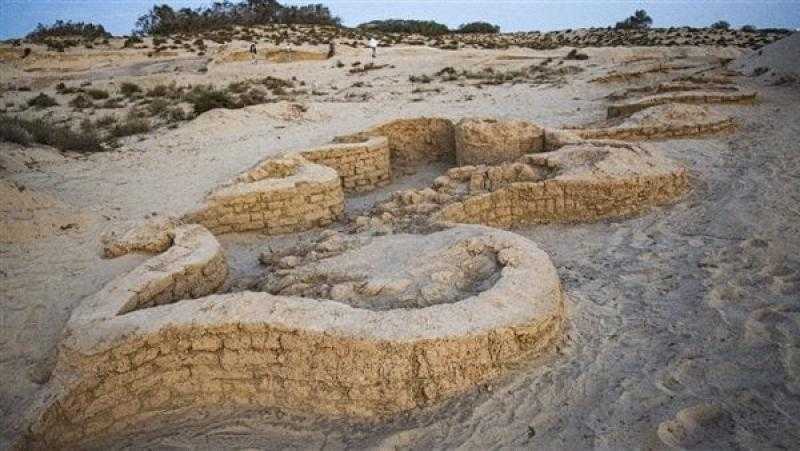 اكتشاف قلعة أثرية على طريق حورس الحربي في سيناء