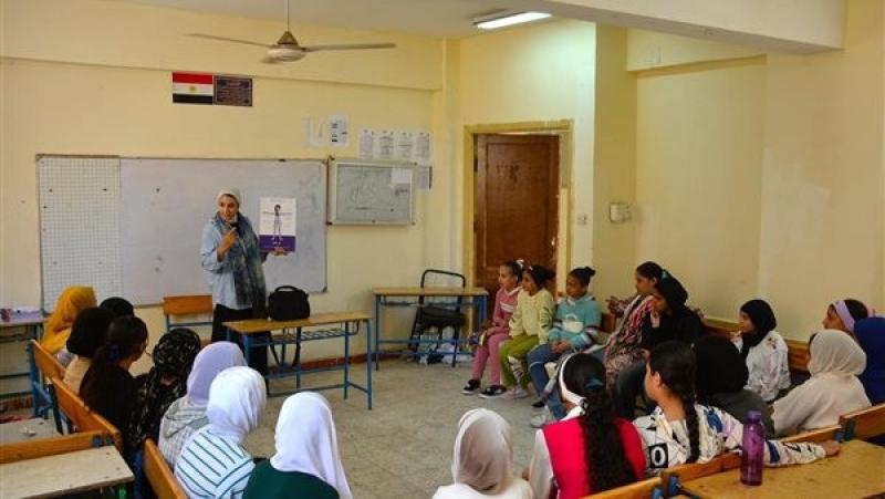 القومي للمرأة  ينظم ورشة عمل تدريبية لميسرات وفتيات  نورة