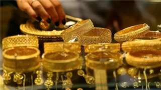 الهدوء يسيطر على أسعار الذهب بمنتصف تعاملات السبت الهدوء يسيطر على أسعار الذهب بمنتصف تعاملات السبت