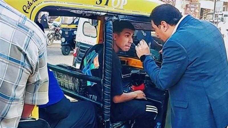 رئيس مدينة بسيون يقود حملة لمتابعة التزام قائدى التوك التوك بـ  الأجرة الموحدة