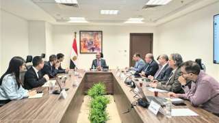 الإسكان تبحث مع شركة صينية التعاون في مجال تحلية مياه البحر الإسكان تبحث مع شركة صينية التعاون في مجال تحلية مياه البحر