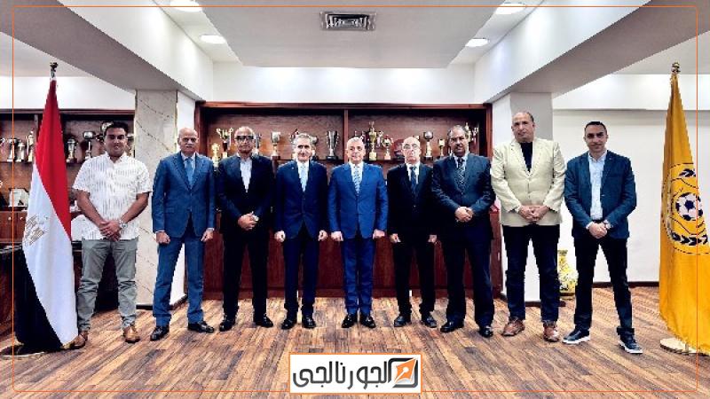 محافظ الإسماعيلية وأعضاء الإسماعيلي