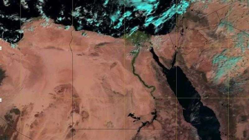 الأقمار الصناعية ترصد تغيرا في الأجواء، سحب منخفضة تتجه نحو القاهرة الكبرى والفيوم