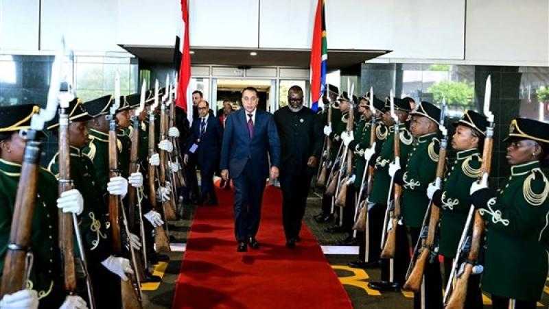 رئيس الوزراء يصل ”جوهانسبرج” لترؤس وفد مصر المُشارك بقمة مجموعة العشرين (G20)