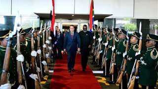 رئيس الوزراء يصل ”جوهانسبرج” لترؤس وفد مصر المُشارك بقمة مجموعة العشرين (G20)